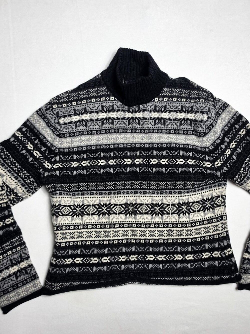 Large Classic Etiquette fair isle mock neck sweater knit geometric black white g